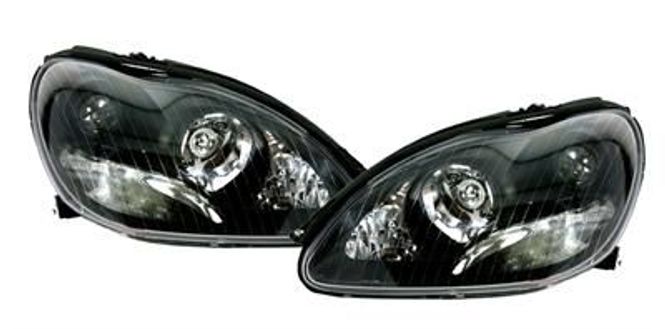 Hovedbilde Lyskaster Mercedes S-Klass