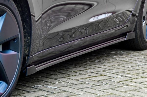 CUP Seitenschweller mit Wing vorne + hinten für Tesla Model 3 ab Bj. 2017-
