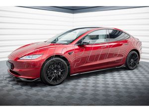 Hovedbilde Tesla Model 3 Facelift Master Body Kit